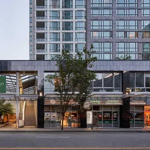 **** Hotel Carmana Plaza Canadá