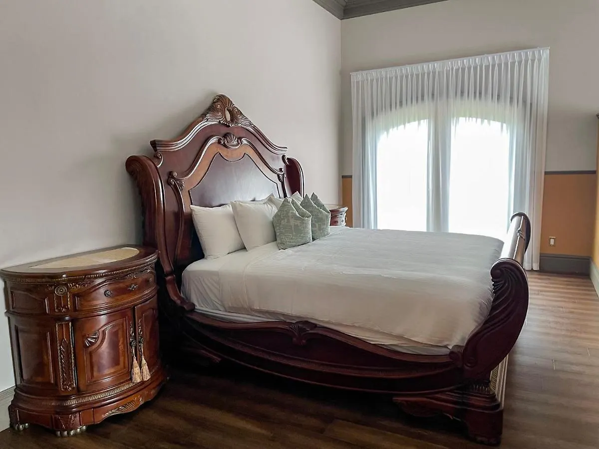 Niagara Grandview Boutique Hotel Canada
