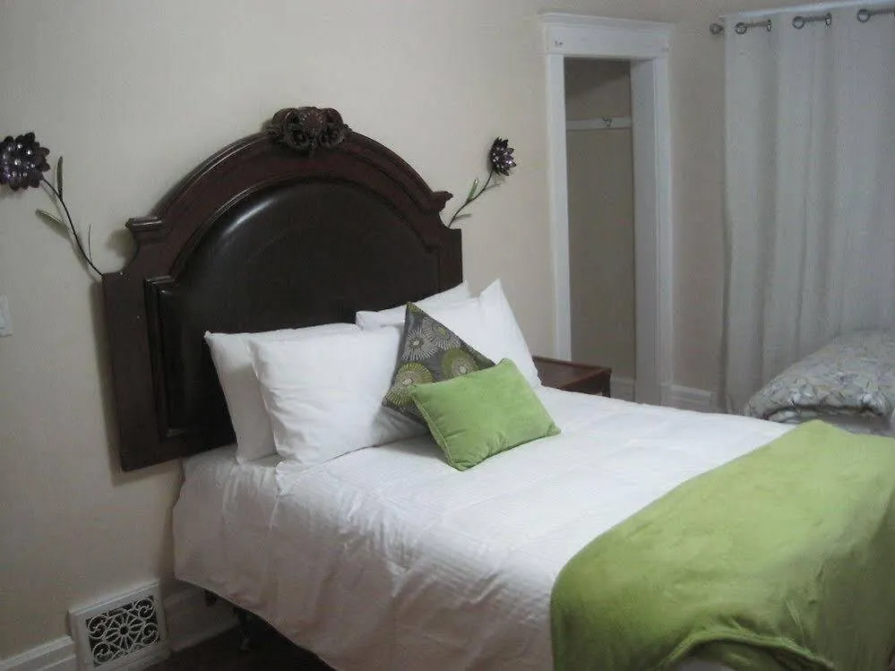 Niagara Grandview Boutique Hotel Bed & Breakfast Niagara Falls